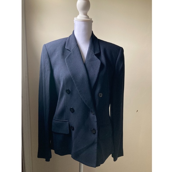 Jones New York Jackets & Blazers - Womens Jones New York black blazer size 4